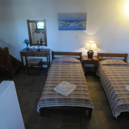 Lejlighedshotel Eden Park Páros