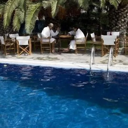 Lejlighedshotel Eden Park 3*